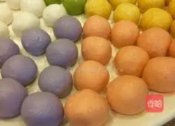 Fruit and vegetable colorful dumplings Illustration of how to do it 4