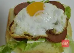 Illustration of how to make ham sandwich 7