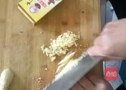 Illustration of how to make fried dough sticks and chive buns 3