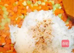 Illustration of how to make rainbow fried rice 9