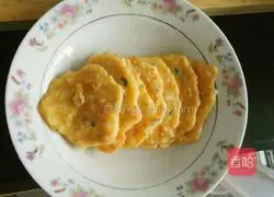 Illustration of how to make golden shrimp cakes 6