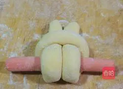 Illustration of how to make little rabbit pumpkin steamed buns 6