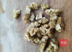 Illustration of how to make brown sugar walnut filling buns and honey bean filling buns 13