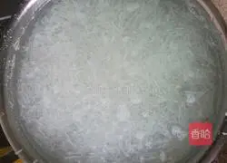 Illustration of how to make white radish and meat buns 3