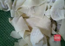 Illustration of how to make dumplings 3