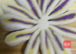 Flower steamed buns.Recipe 21