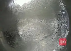 Illustration of how to make cabbage and pork buns 3