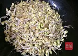 Illustration of braised noodles 6