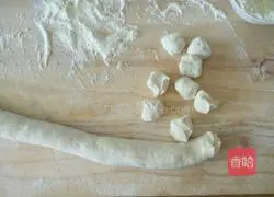 Illustration of how to make dumplings stuffed with green pepper 15