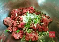 Illustration of how to make spinach dumplings 5