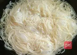 Illustration of how to make fried noodles 3