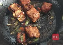 Illustration of how to make braised pork ribs with rice 4