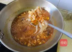 Illustration of how to make potato vermicelli and haggis stewed 8