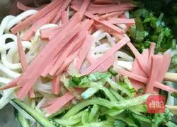 Tomatoes Illustration of how to make noodles 6