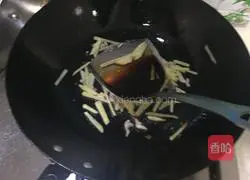 Illustration of how to make fried rice with shredded potatoes and pork 5