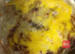 Illustration of making hand cake 3