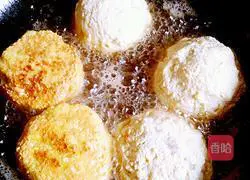 Illustration of how to make meat-filled tofu cake 7