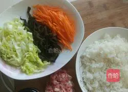 Illustration of how to make fried rice with mushroom sauce 1