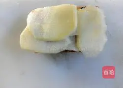 Illustration of how to make fruit sandwiches 8