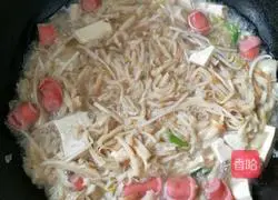 Illustration of how to make braised pancakes 6