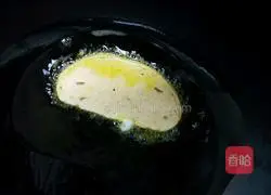 Illustration of how to make pan-fried steamed bun slices 7