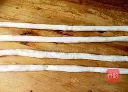 Illustration of how to make hydrangea steamed buns 4