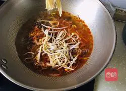 Illustration of how to make sauce-flavored beef brisket powder 8