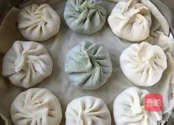 Recipe for vegetarian stuffed buns (fungus, egg, dried rice stuffing) 5