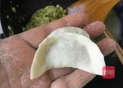 Illustration of how to make zucchini and egg dumplings 11