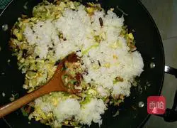 Golden Fried Rice Recipe Illustration 6