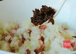 Illustration of how to make fried rice with mushroom sauce 5