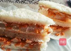 Illustration of how to make nutritious ham and floss sandwich 5