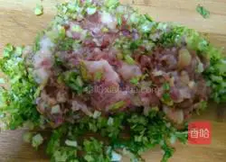 Celery and meat dumplings.Illustration of how to do it 6