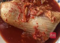 Illustration of how to make spicy cabbage fried rice 1