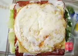 Illustration of how to make cheese and ham sandwich 8