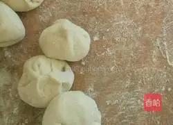 Bean Paste Illustration of how to make steamed buns 3