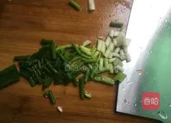 Illustration of how to make tomato fried rice 3