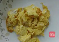 Illustration of how to make fried noodles with eggs 5