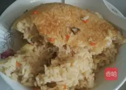 Illustration of how to make ham fried rice 1