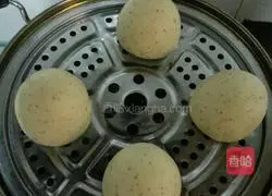 Illustration of how to make red date, oatmeal and milk steamed buns 5