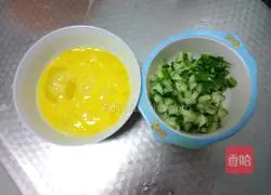 Illustration of how to make golden fried rice 3