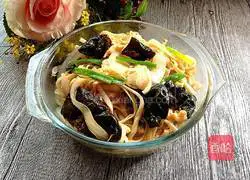 Illustration of how to make vegetable noodles 7