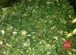 Illustration of how to make shepherd's purse and meat buns 3