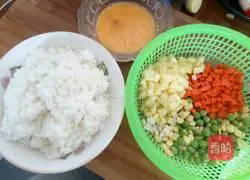 Golden Fried Rice Recipe Illustration 1