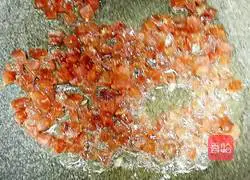 Illustration of how to make sausage and egg fried rice 4