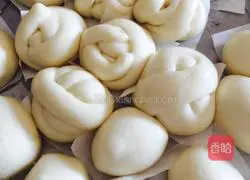 Illustration of how to make steamed buns 11