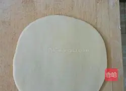 Illustration of how to make hot noodle cake 6