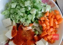 Illustration of how to make egg noodles 2