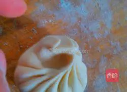 Chrysanthemum buns Illustration of the wrapping method 4