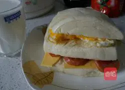 Illustration of how to make slimming toad nutritious sandwich breakfast set 9